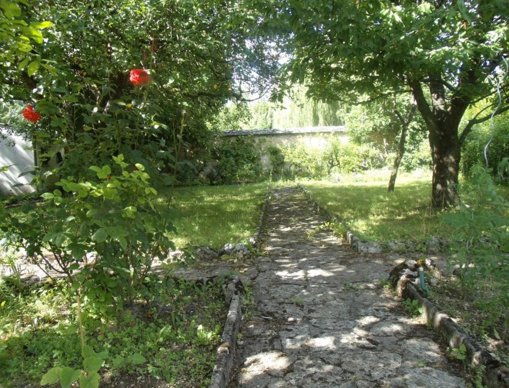 Le Grand Jardin Acomodação com café da manhã Beaune  Exterior foto